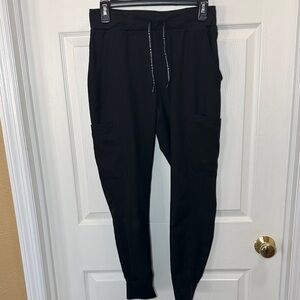 Beyond Scrubs Women’s Jogger Pants